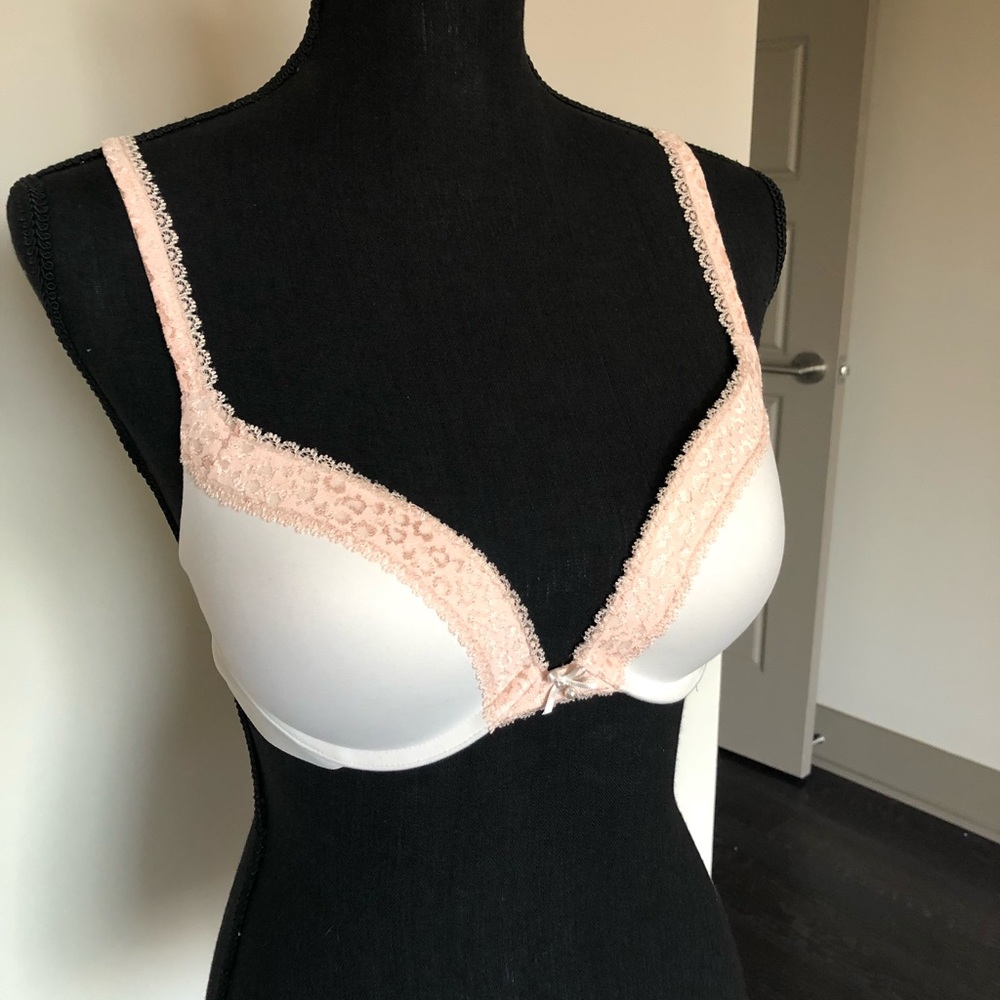 Victoria’s Secret Bra Very Mild push up bra